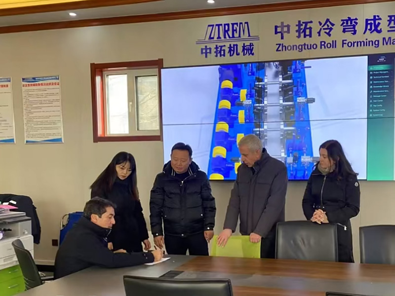 2025乐虎LEHU冷弯开年大捷！新年新征程乐虎LEHU冷弯门框机敲开西班牙市场大门